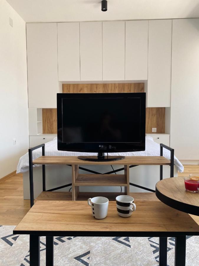 Sunshine Apartment Skopje Ngoại thất bức ảnh